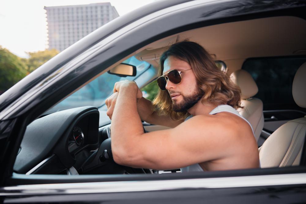 Choosing the Right Tint Shop Near Me