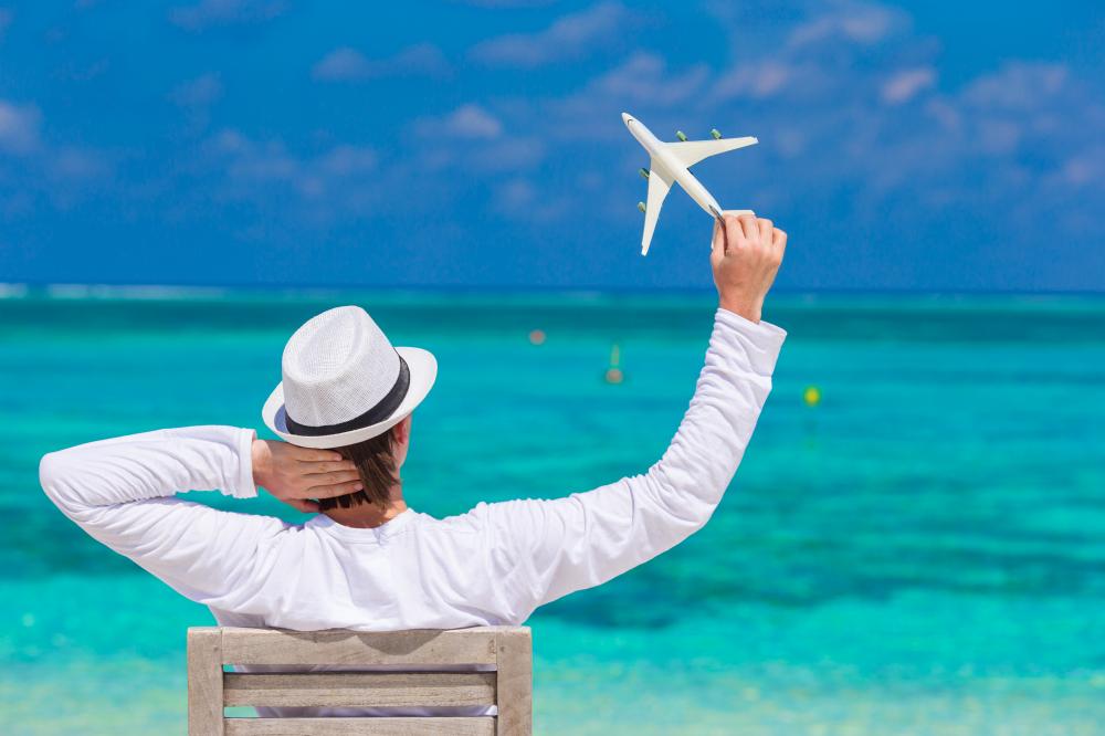 Why Choose Charter Flights From Florida to Bahamas?