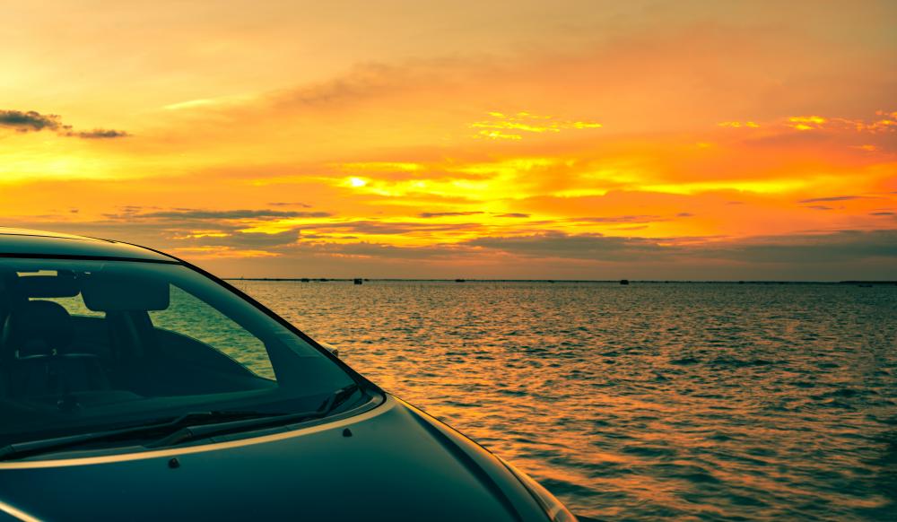 Scenic view of Florida Keys tropical paradise for road trip enthusiasts