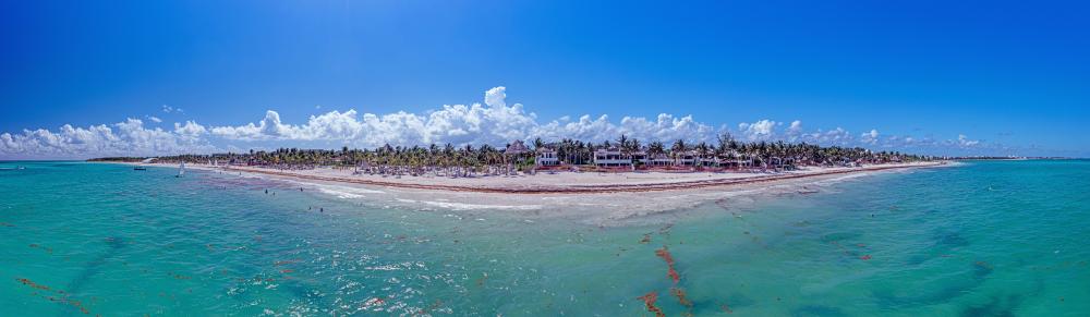 Panoramic view of Cudjoe Key beachfront showcasing serene Florida Keys