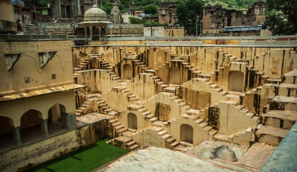 Why Is Safety Crucial When Traveling with Rajasthan Tour Operators?