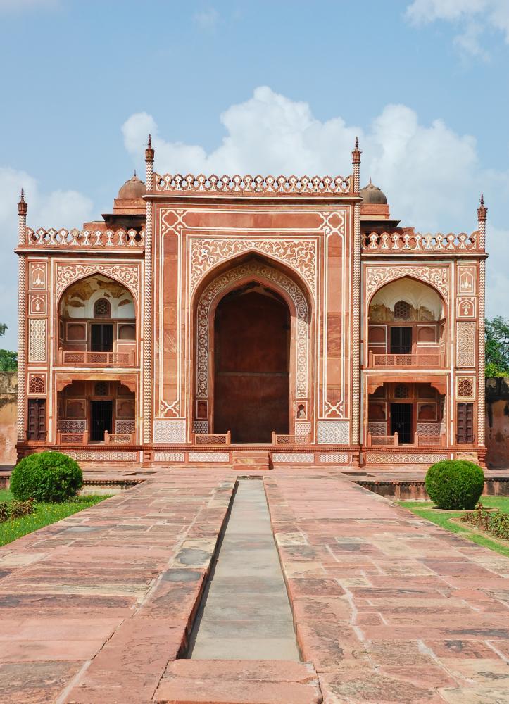 Why Choose a 4 Day Golden Triangle Tour?