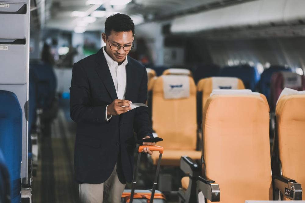 The Benefits of Tracking International Flight Pricing